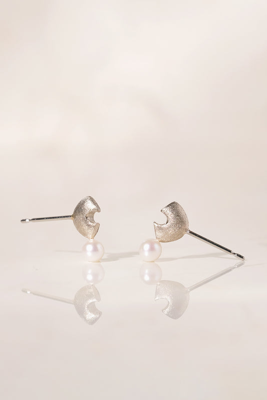 Akoya Pearl White Gold Earrings