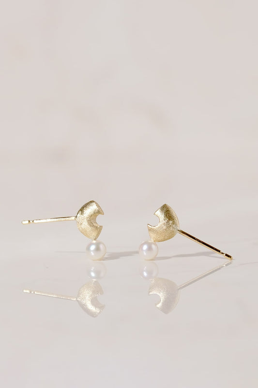 Akoya Pearl Yellow Gold Earrings