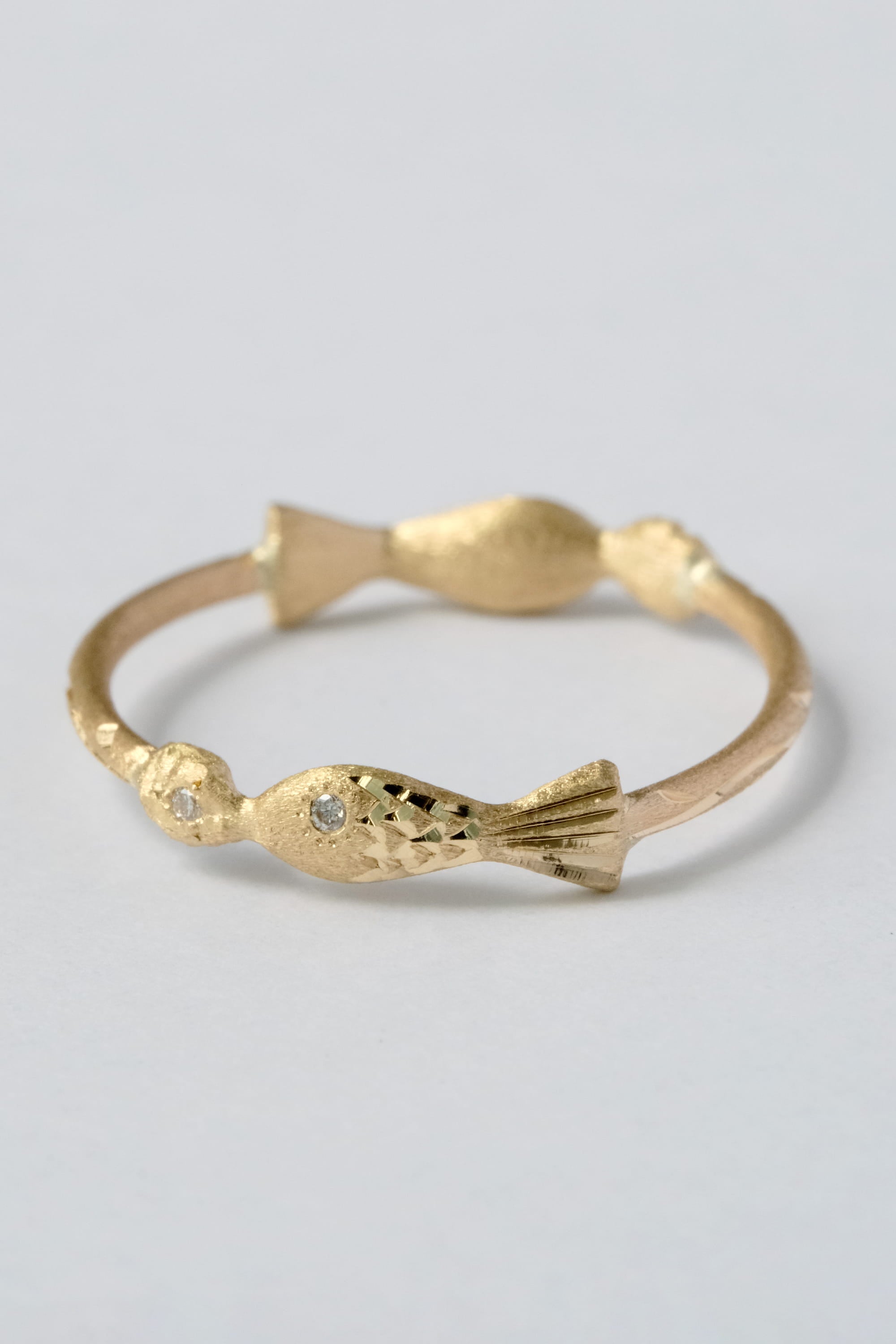Diamond Fish Ring – SIXTH NIGHT