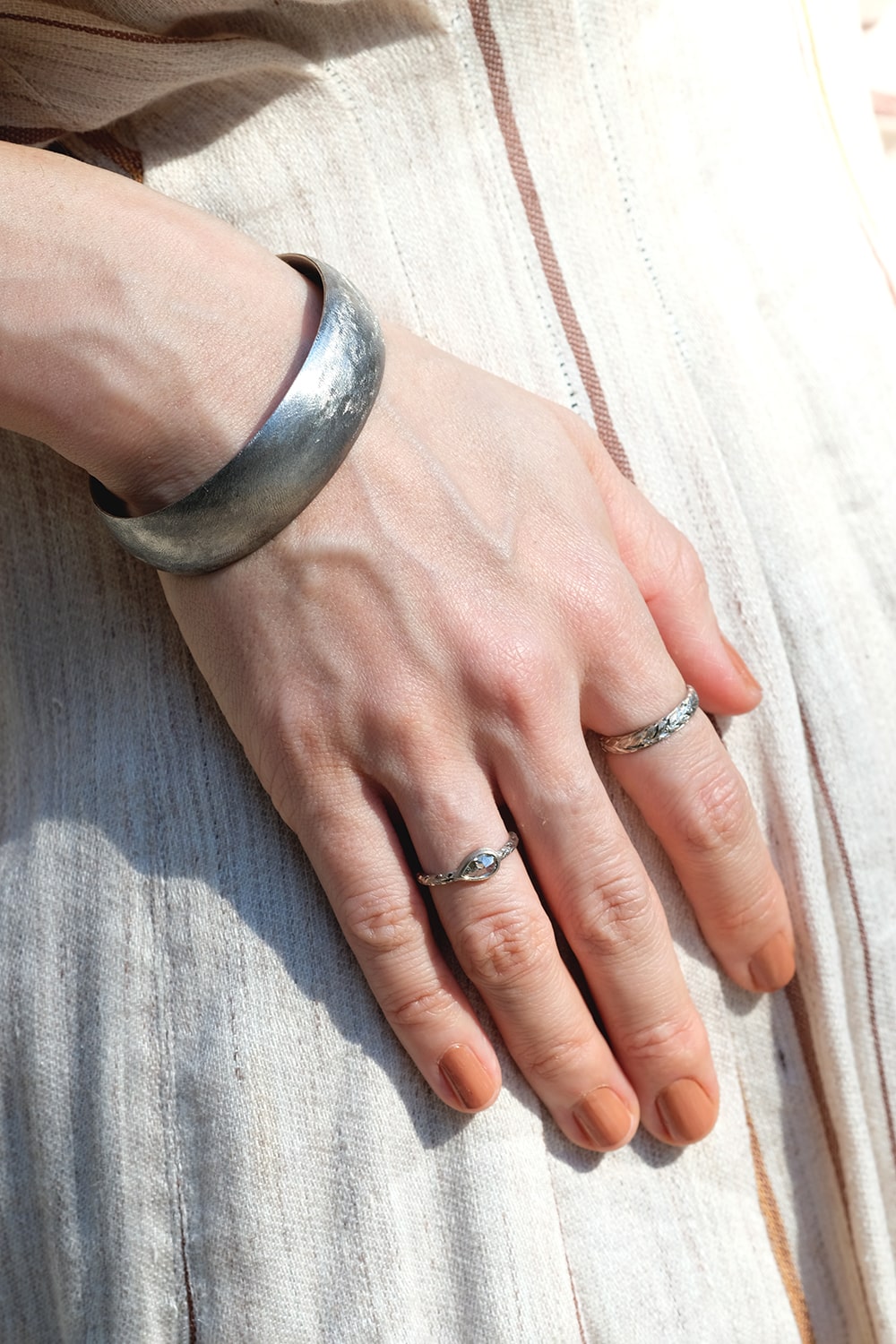 Silver Bangle Semi-Bold – SIXTH NIGHT