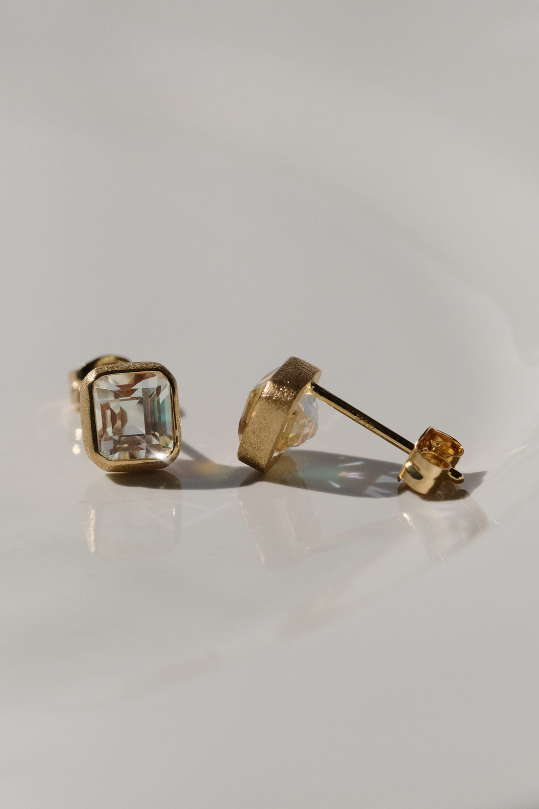 Rainbow Moonstone Square Stud Earrings (ERMS-LT01)