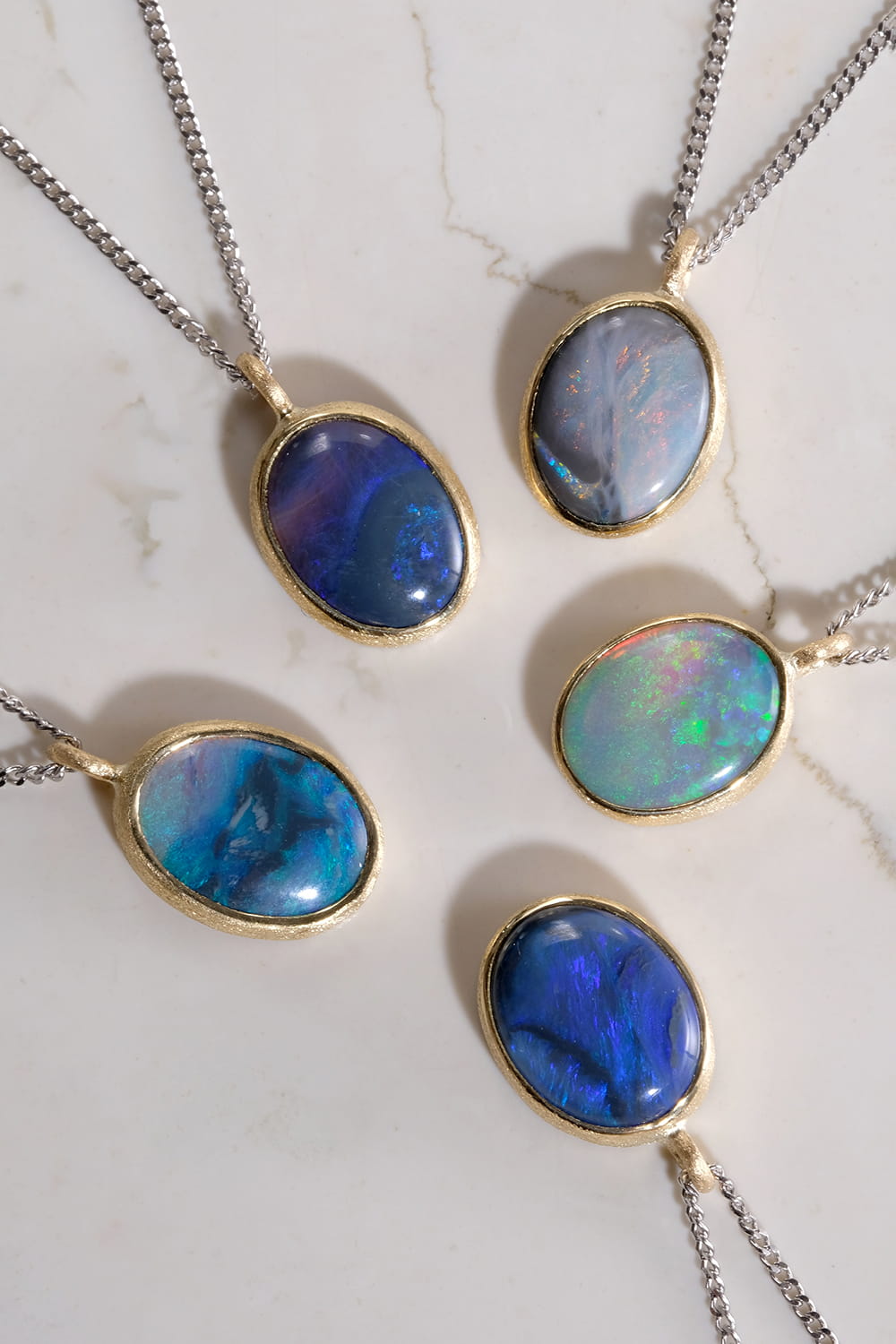 Opal Oval Necklace -Blue-