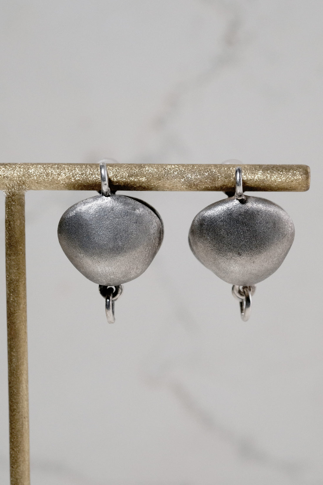 Silver Shell Earrings (Sand)