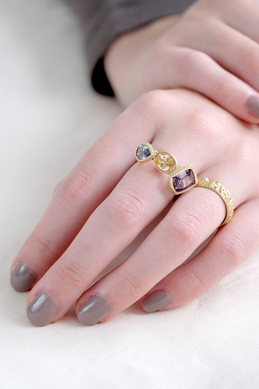 Skyscape Sapphire Ring – Morning Glow