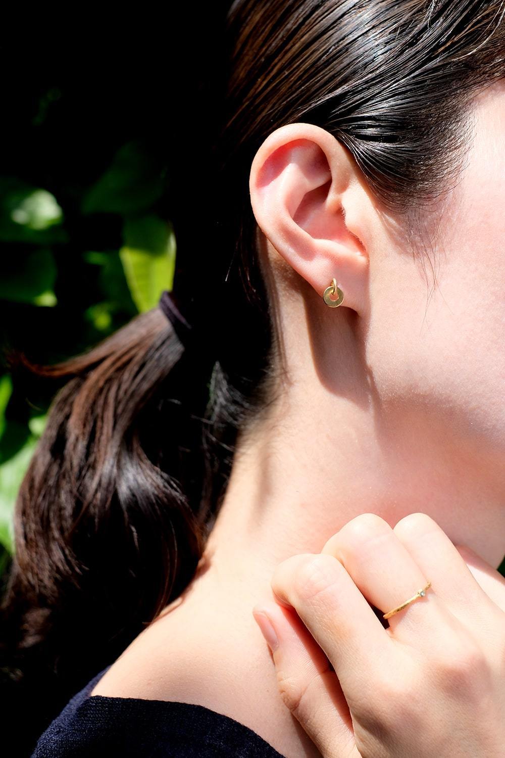 "ay" Full moon earrings-muska jewelry