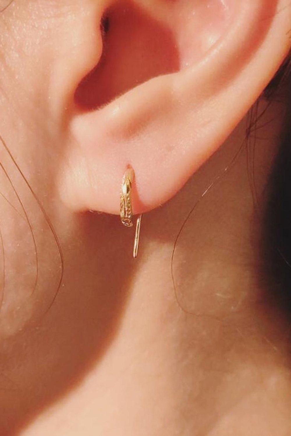 "nar" Botanical engraved earrings-muska jewelry