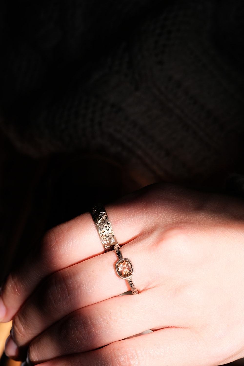 "üzüm" Botanical engraved ring-muska jewelry
