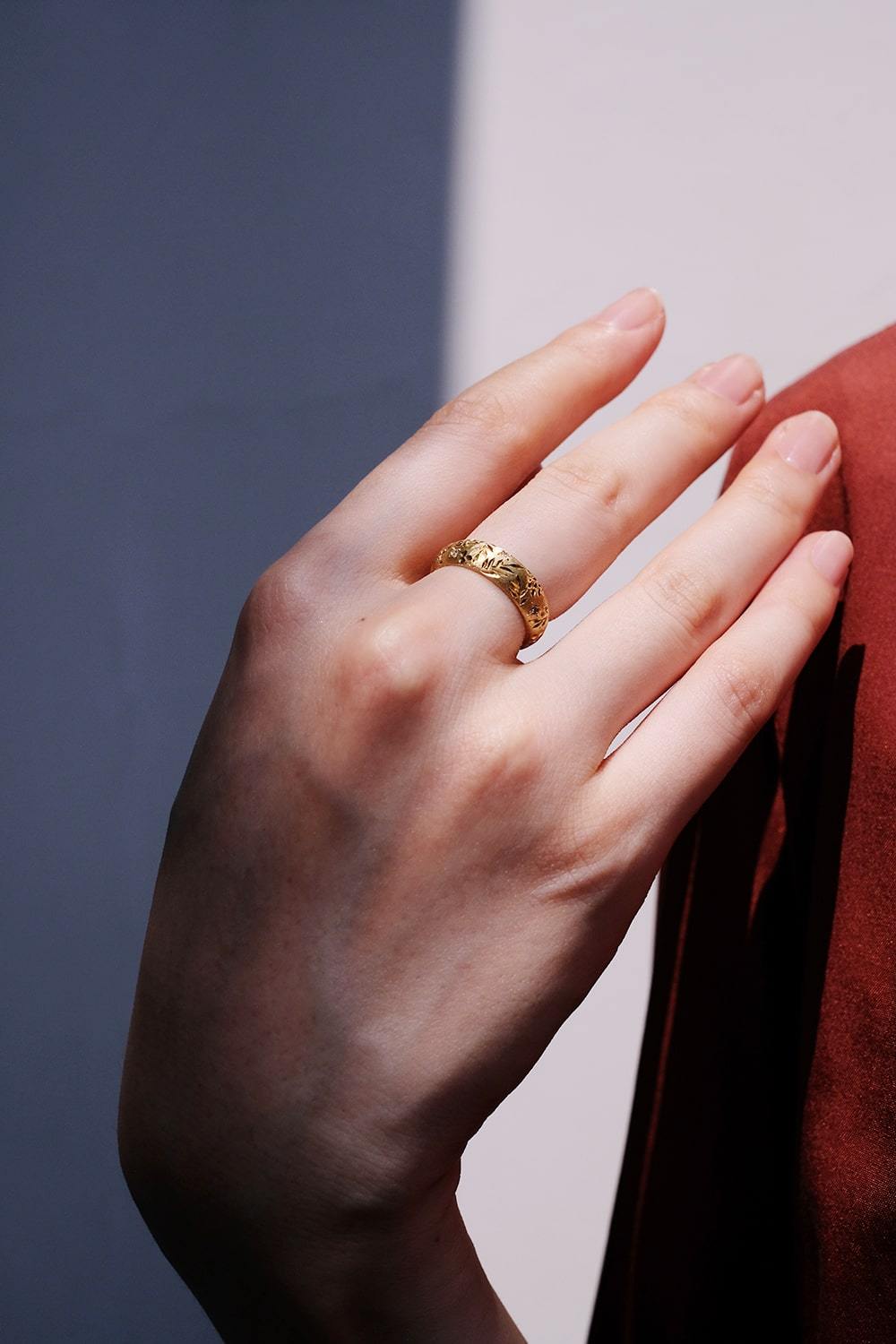 "üzüm" Botanical engraved ring-muska jewelry
